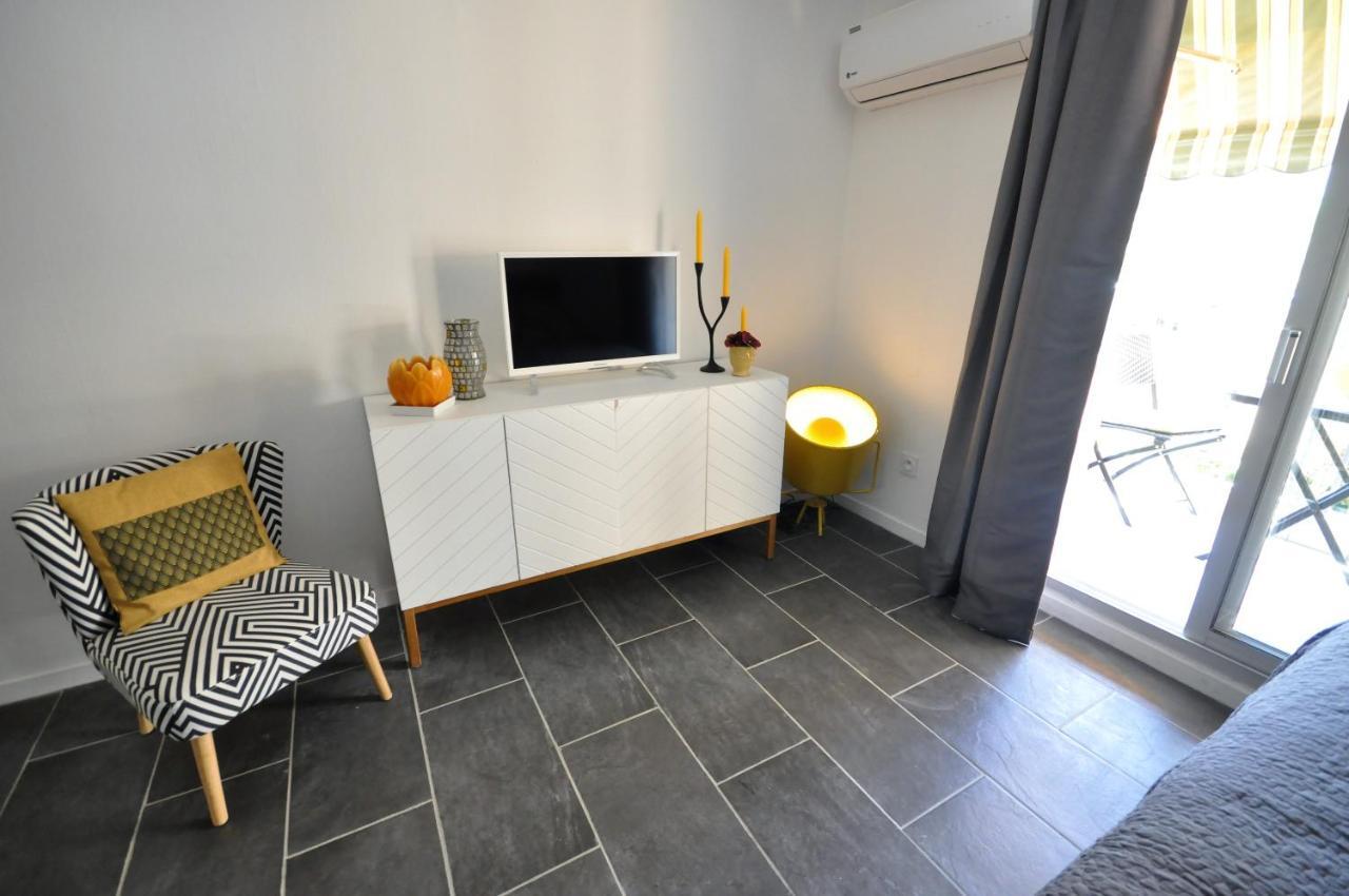 Appartement Des Fleurs Nizza Esterno foto
